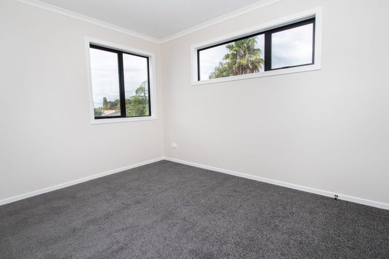 Photo of property in 1u2 Splitt Avenue, Glenview, Hamilton, 3206