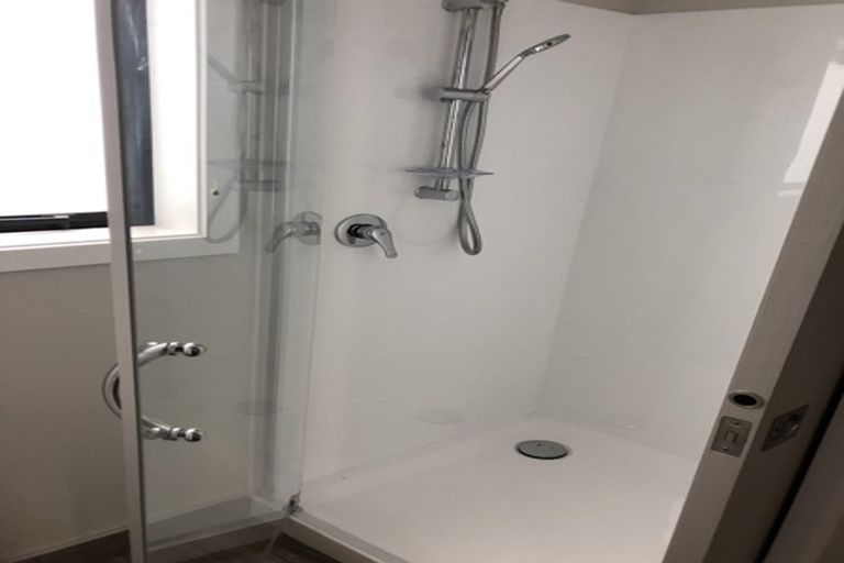 Photo of property in 10 Frankmoore Avenue, Johnsonville, Wellington, 6037