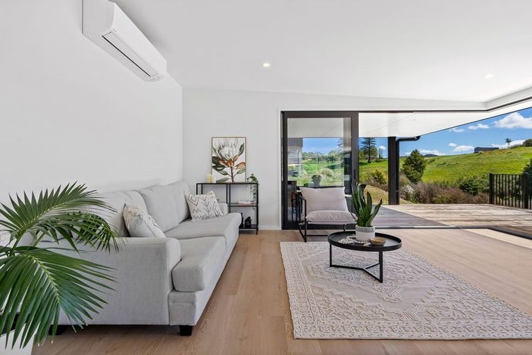 Photo of property in 9 Fantail Lane, Whareora, 0175