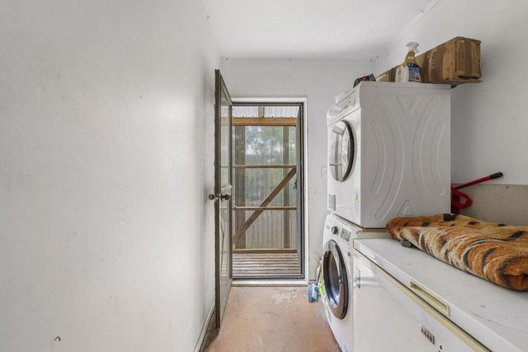 Photo of property in 10 Centennial Park Road, Wellsford, 0900