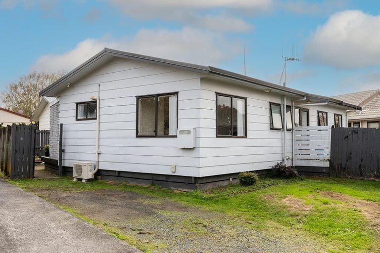 Photo of property in 12 Kentucky Crescent, Nawton, Hamilton, 3200