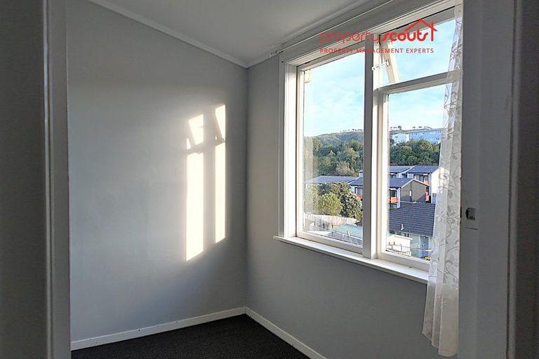 Photo of property in 78-80 Hereford Street, Cannons Creek, Porirua, 5024