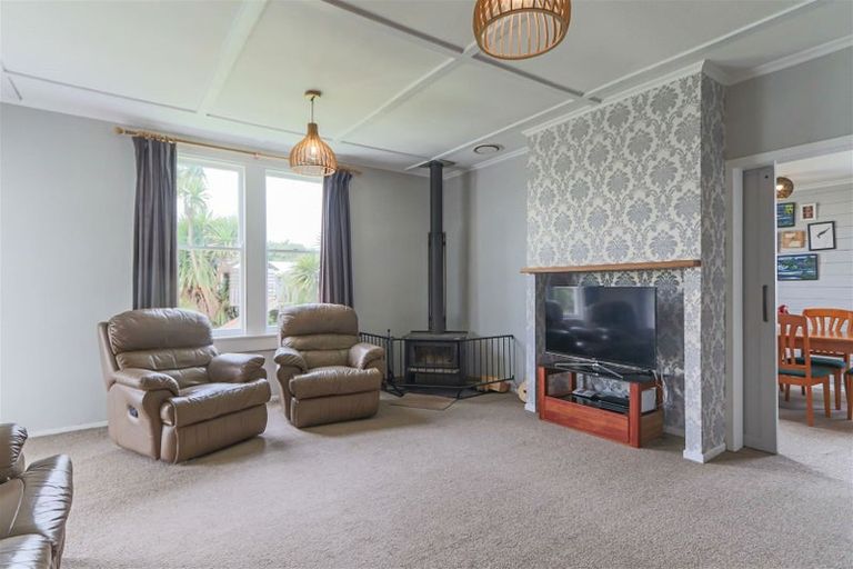 Photo of property in 77a Rata Street, Inglewood, 4330