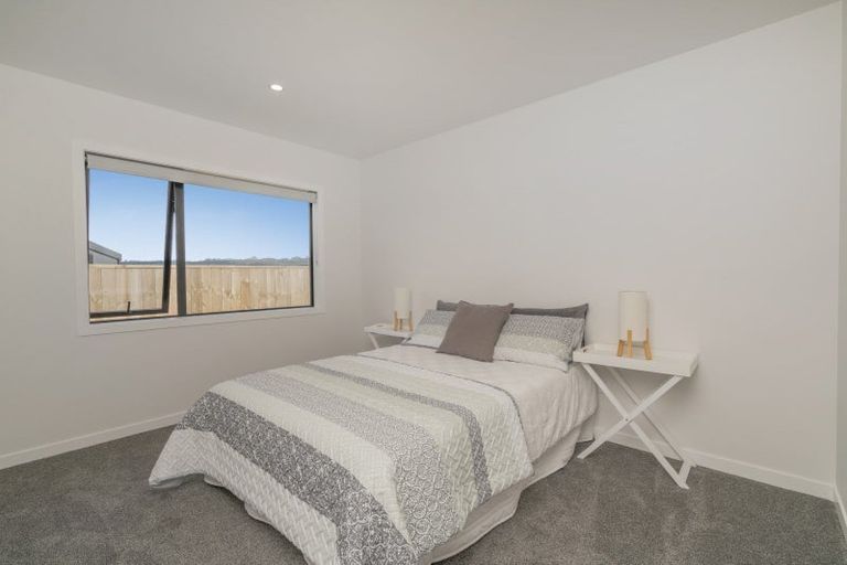 Photo of property in 4 Ngaroma Crescent, Whitianga, 3510