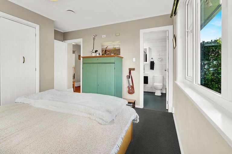 Photo of property in 24 Casey Avenue, Fairfield, Hamilton, 3214