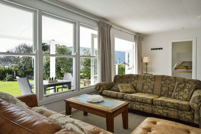 Photo of property in 69 Fortescue Street, Mahia, Nuhaka, 4198