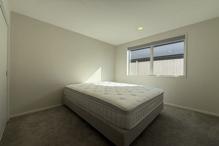 Photo of property in 17 Sunnyheights Road, Orewa, 0931