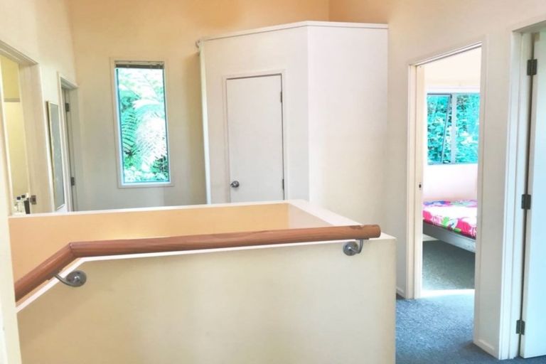 Photo of property in 25 Shetland Street, Glen Eden, Auckland, 0602