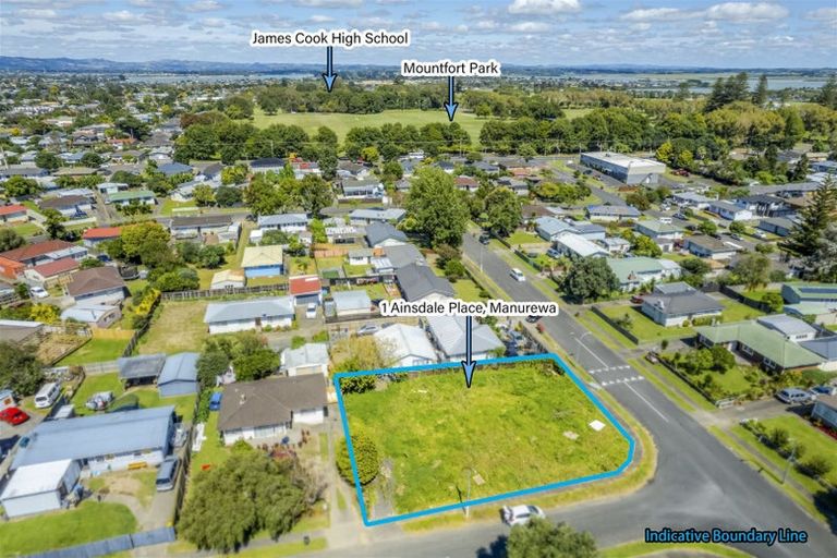 Photo of property in 1 Ainsdale Place, Manurewa, Auckland, 2102