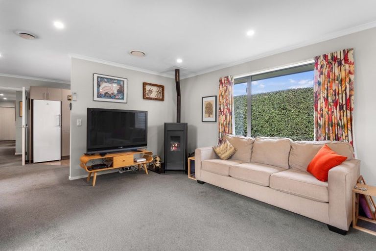 Photo of property in 37a Douglas Road, Amberley, 7410