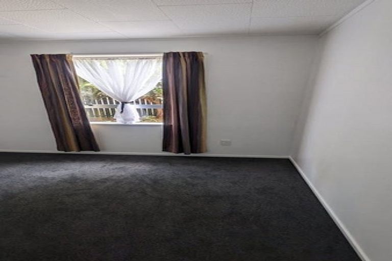 Photo of property in 28 Elizabeth Street, Rolleston, 7614