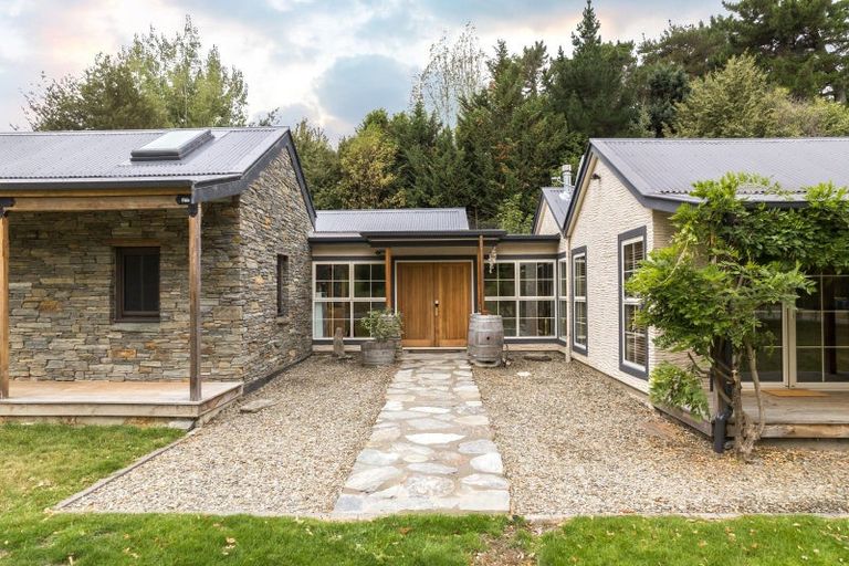 Photo of property in 45 Arrow Junction Road, Arrow Junction, Queenstown, 9371