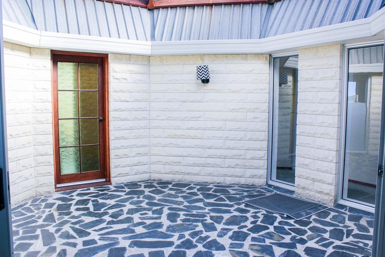Photo of property in 60 Warren Street, Oamaru, 9400