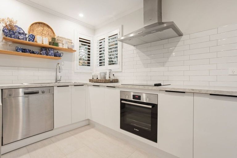 Photo of property in 2/1043 Alexandra Street, Te Awamutu, 3800