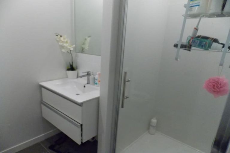 Photo of property in 170u3 Fraser Avenue, Johnsonville, Wellington, 6037