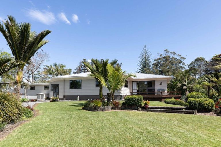 Photo of property in 282 Girls High School Road, Pukehuia, Tangiteroria, 0381
