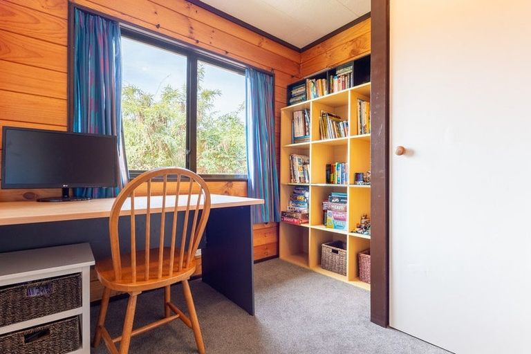 Photo of property in 2 Millvale Street, Waikanae, 5036