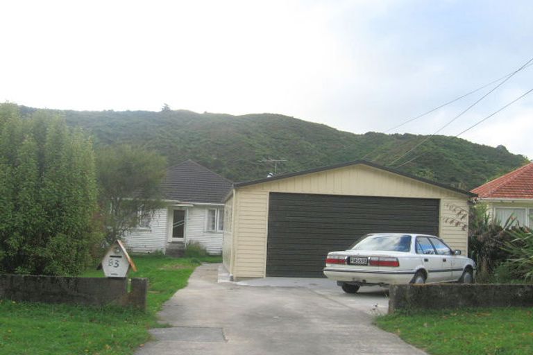 Photo of property in 83 Hine Road, Wainuiomata, Lower Hutt, 5014