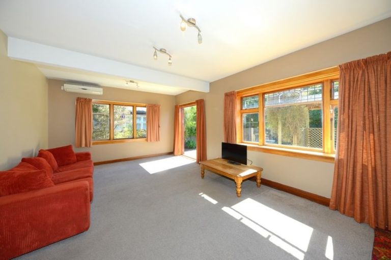 Photo of property in 166 Opawa Road, Hillsborough, Christchurch, 8022
