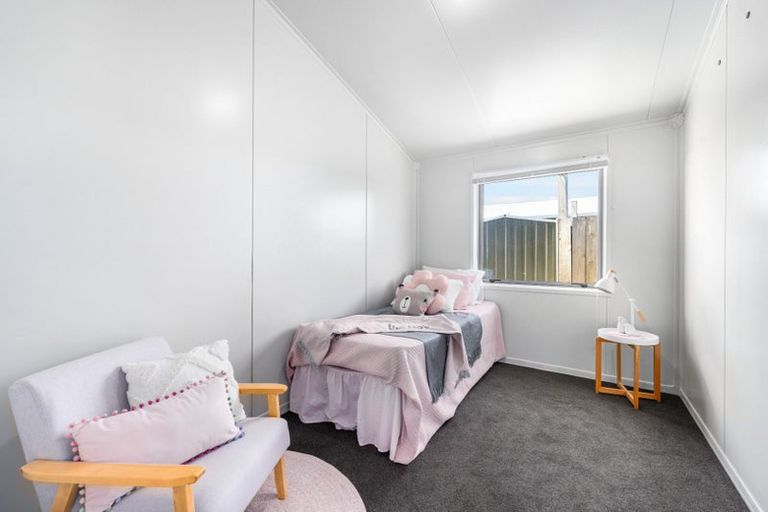 Photo of property in 150 Heretaunga Street, Palmerston North, 4414