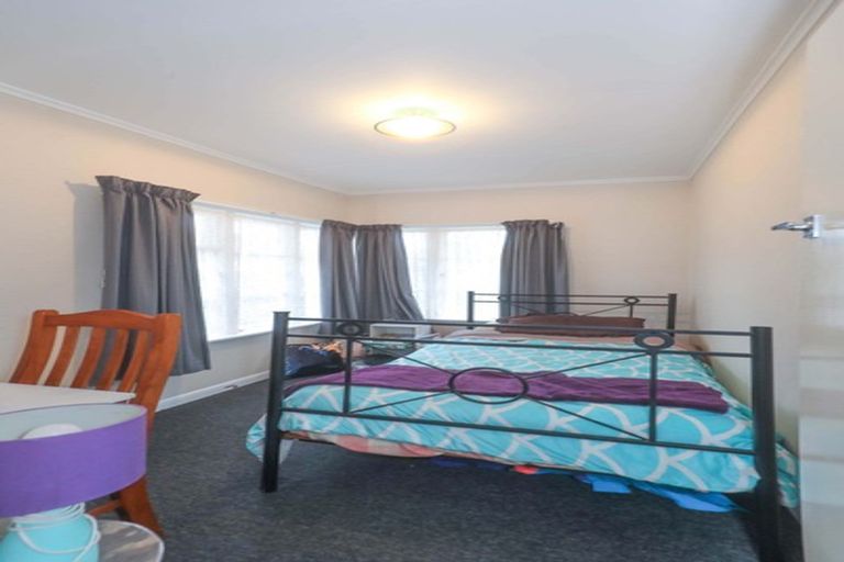 Photo of property in 24 Hikutaia Street, Te Aroha, 3320