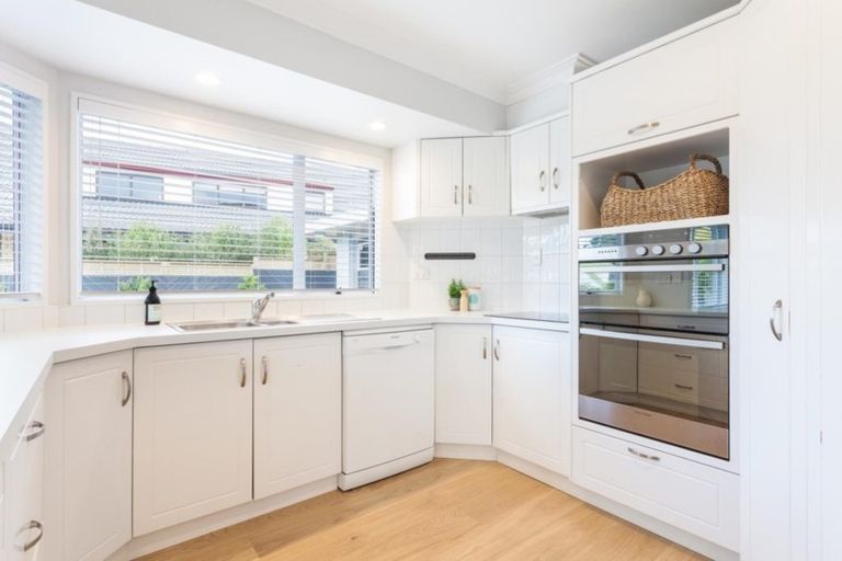 Photo of property in 12 Berwick Place, Mount Maunganui, 3116