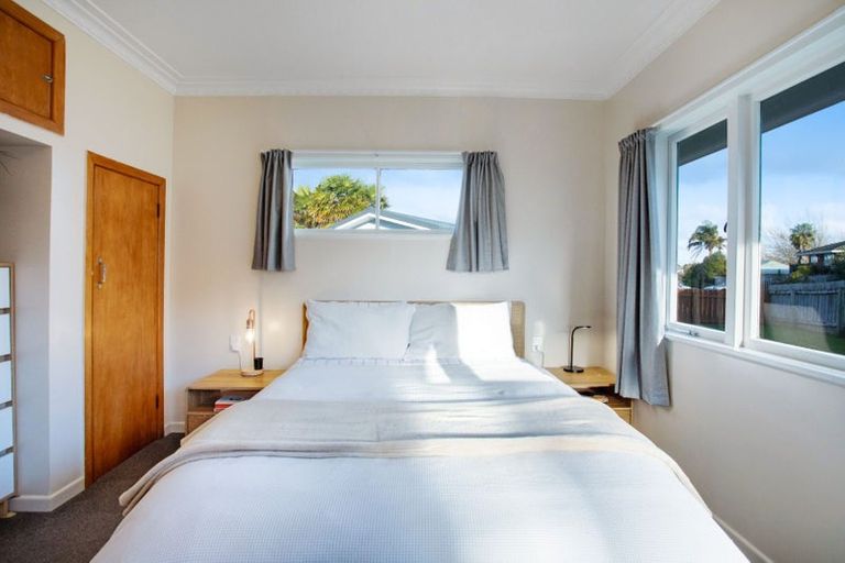 Photo of property in 37 Hooper Avenue, Pukekohe, 2120