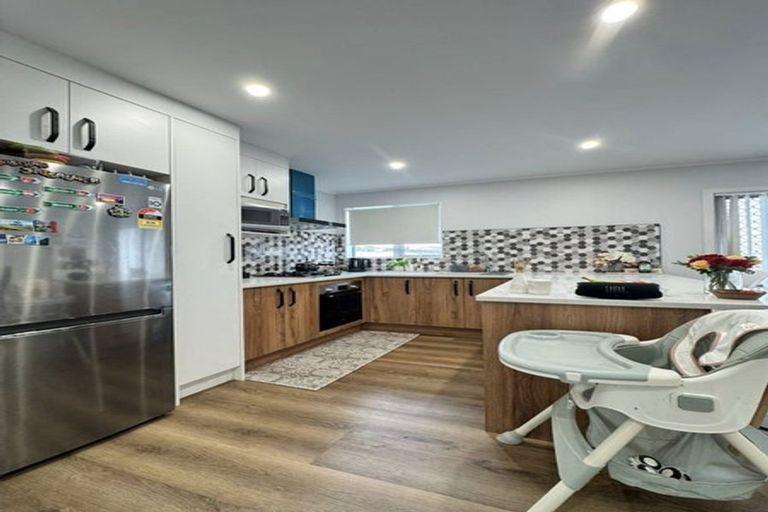 Photo of property in 31 Hill Crescent, Papakura, 2110