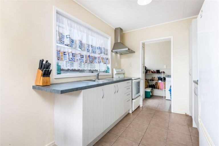 Photo of property in 308 Don Buck Road, Massey, Auckland, 0614