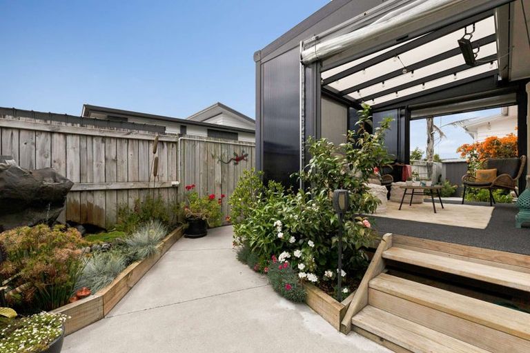 Photo of property in 113/11 Kamahi Crescent, Papamoa Beach, Papamoa, 3118