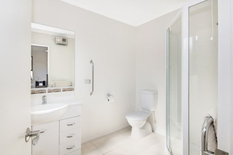 Photo of property in 18 Lobank Place, Richmond, 7020