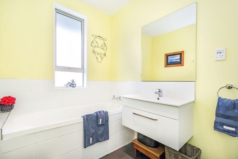 Photo of property in 19 Riwai Street, Templeton, Christchurch, 8042