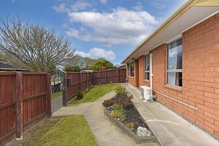 Photo of property in 3 Ansonby Street, Russley, Christchurch, 8042