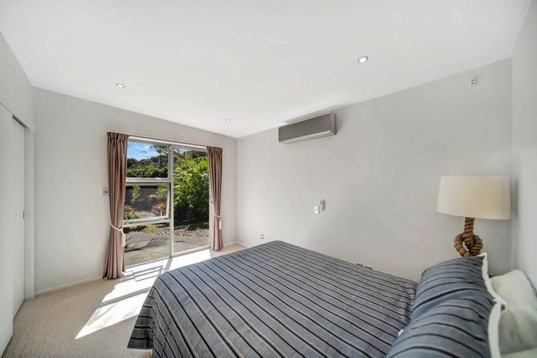 Photo of property in 269 Kaipara Road, Papakura, 2582