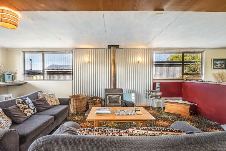 Photo of property in 16 Hall Street, Motunau, Waipara, 7387