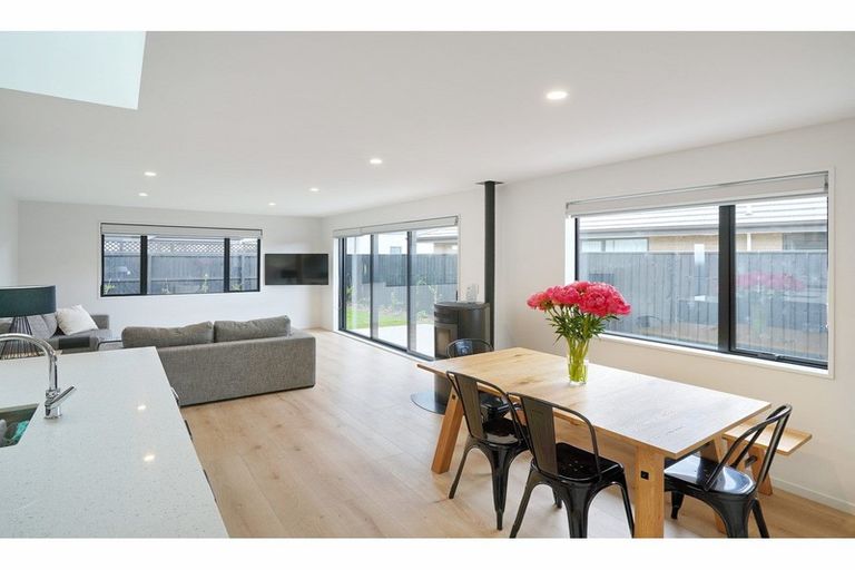 Photo of property in 46 William Deans Drive, Prebbleton, 7604