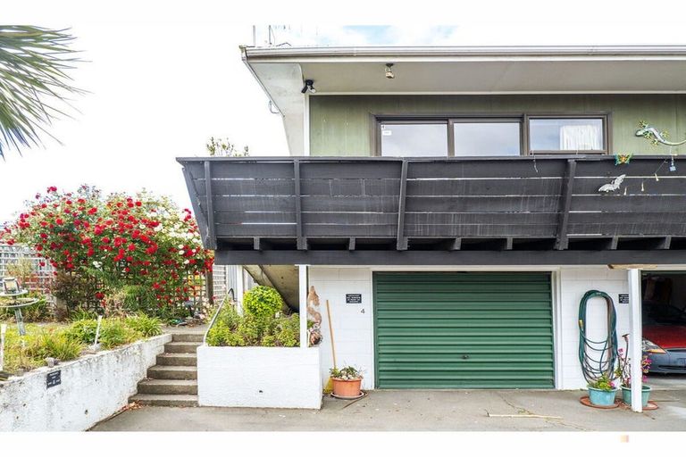 Photo of property in 4/57 Evans Street, Maori Hill, Timaru, 7910