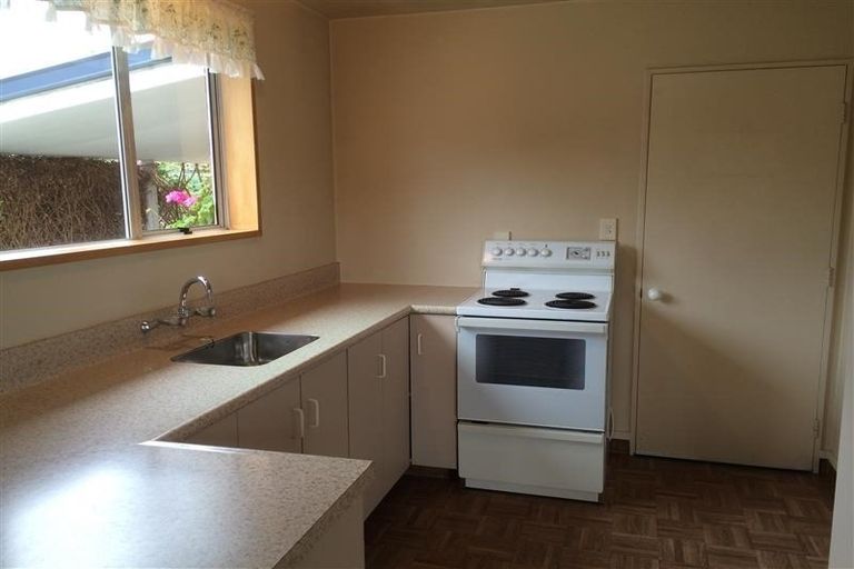 Photo of property in 5a Larch Place, Wanaka, 9305