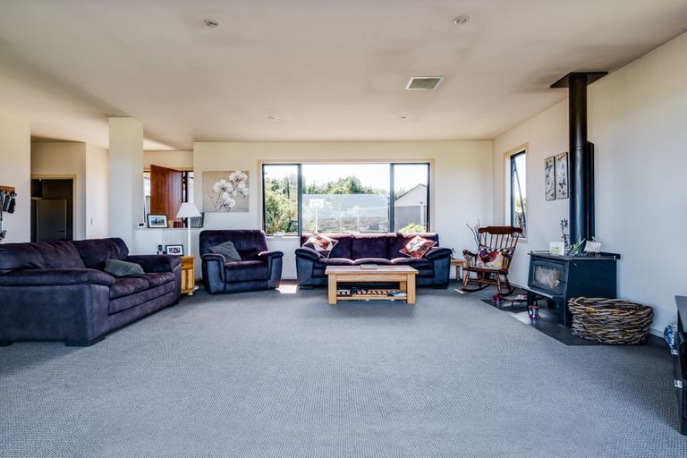 Photo of property in 304a Watershed Road, Bunnythorpe, Palmerston North, 4470