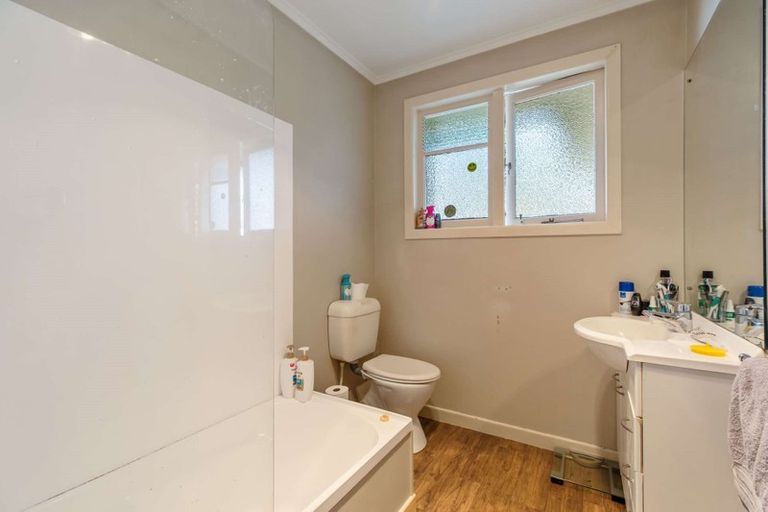 Photo of property in 75 Marne Road, Papakura, 2110