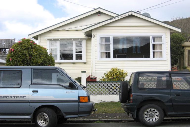 Photo of property in 11 Cargill Street, Karori, Wellington, 6012