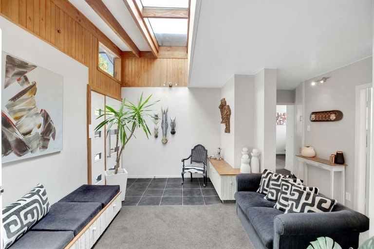 Photo of property in 11a Larch Place, Casebrook, Christchurch, 8051