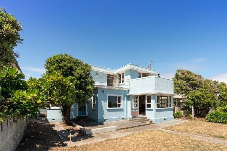 Photo of property in 79 Manly Street, Paraparaumu Beach, Paraparaumu, 5032