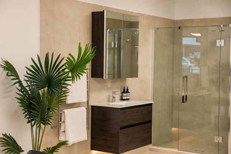 Photo of property in 82 Mokoia Road, Birkenhead, Auckland, 0626