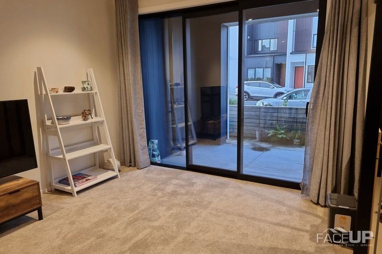 Photo of property in 53 Rangihina Road, Hobsonville, Auckland, 0616