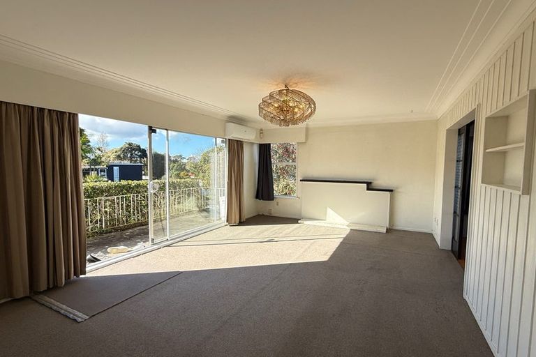 Photo of property in 36 Riverhills Avenue, Pakuranga Heights, Auckland, 2010
