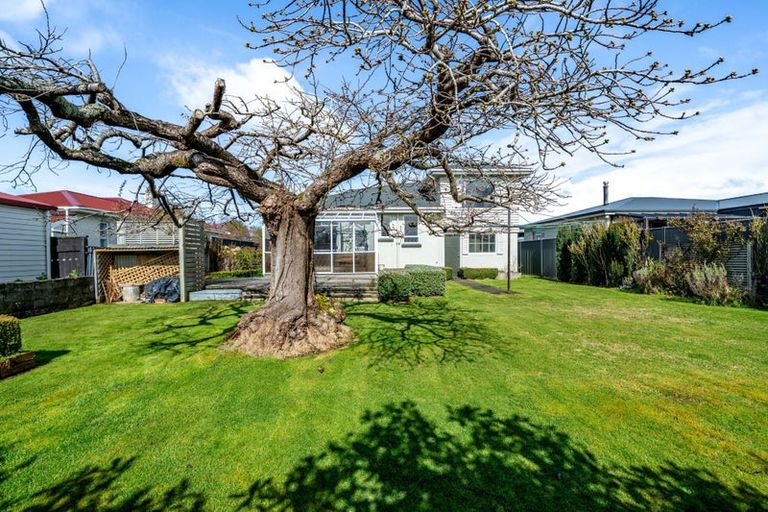 Photo of property in 318 Chelmsford Street, Waverley, Invercargill, 9810