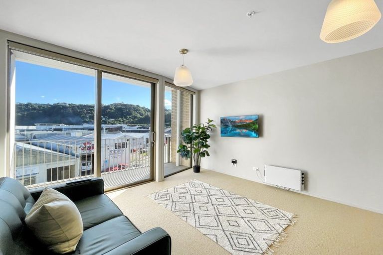 Photo of property in Vela Apartments, 204/2 Campbell Terrace, Petone, Lower Hutt, 5012