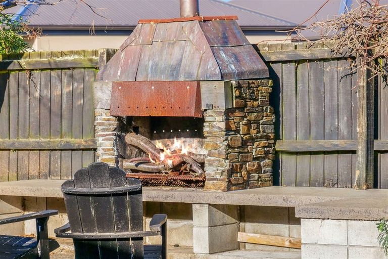 Photo of property in 30 Lamorna Road, Parklands, Christchurch, 8083