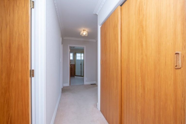 Photo of property in 17 Princes Street, Hawera, 4610